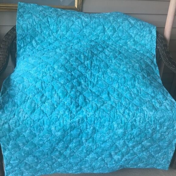 Hand Crafted Quilt Turquoise and Red - Picture 10 of 15